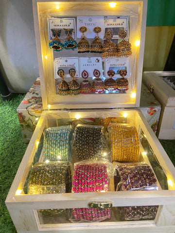 Jimiki bangle combo box
